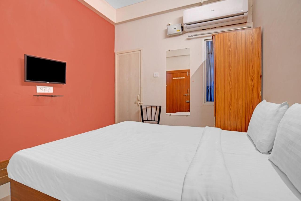 Collection O Sr Palace Hotel Indore